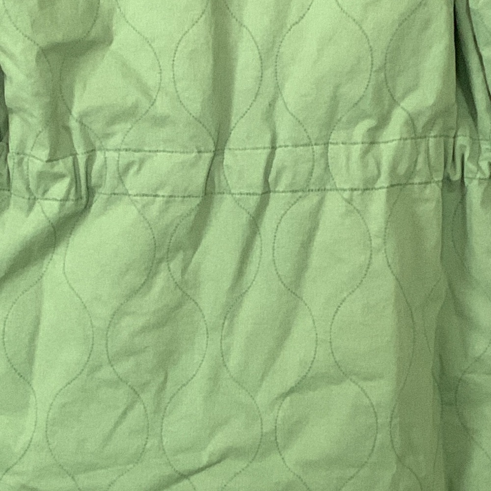 Universal Thread Women’s Green Cinch Waist Decorative Quilted Pattern Jacket - Picture 5 of 13